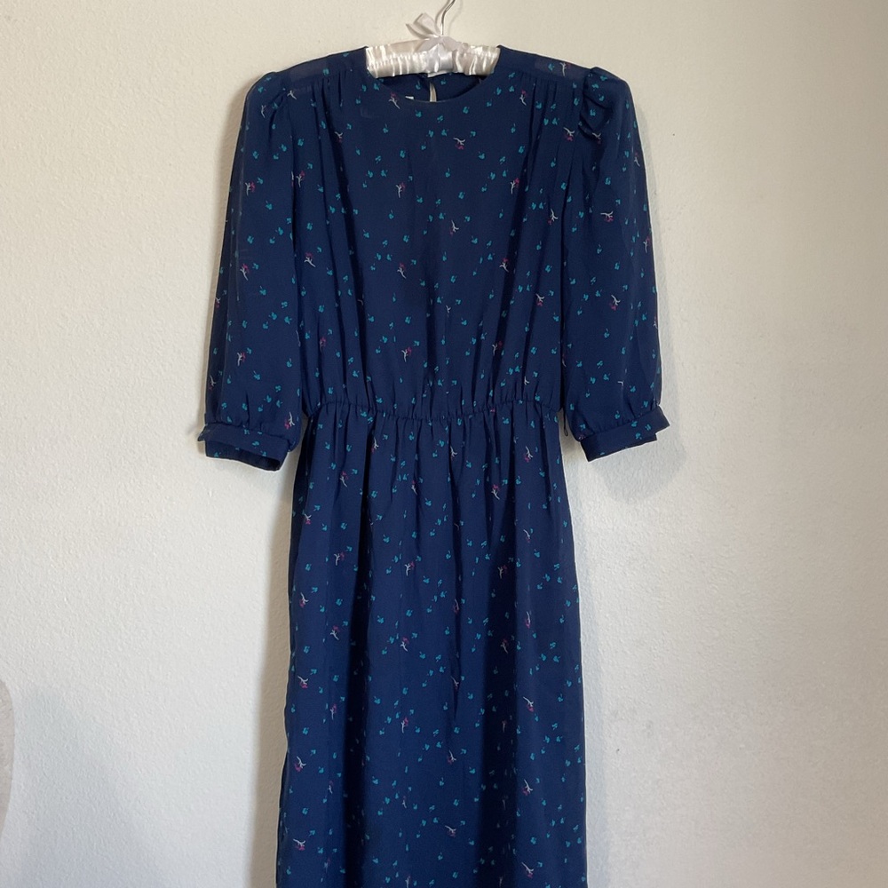 Vintage Alison Peters Elegant Navy Floral Long Sleeve Dress